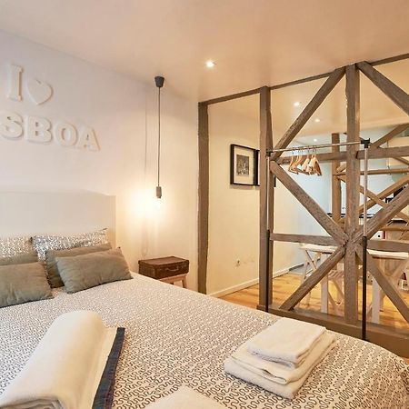 Apartamento Mira Graca Lisbona Esterno foto
