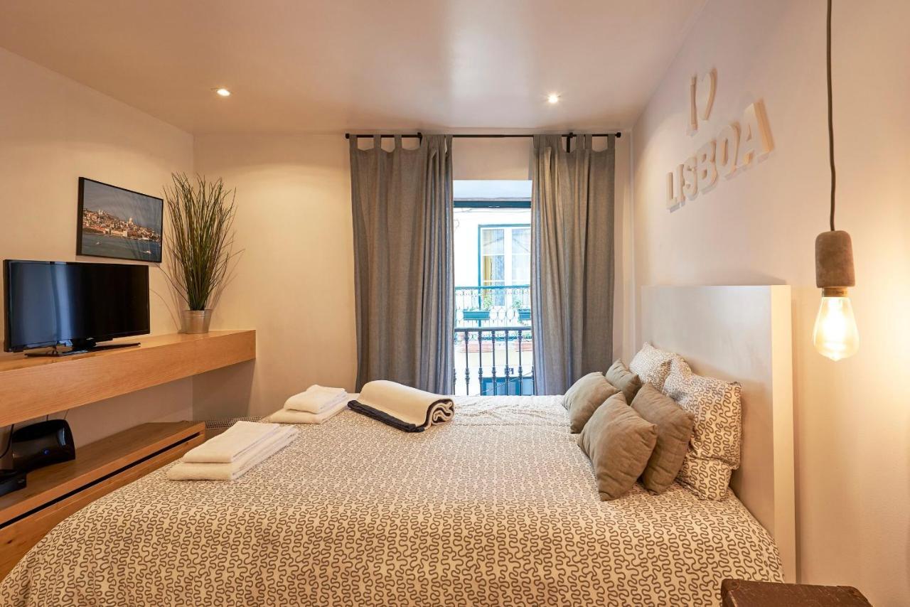 Apartamento Mira Graca Lisbona Esterno foto
