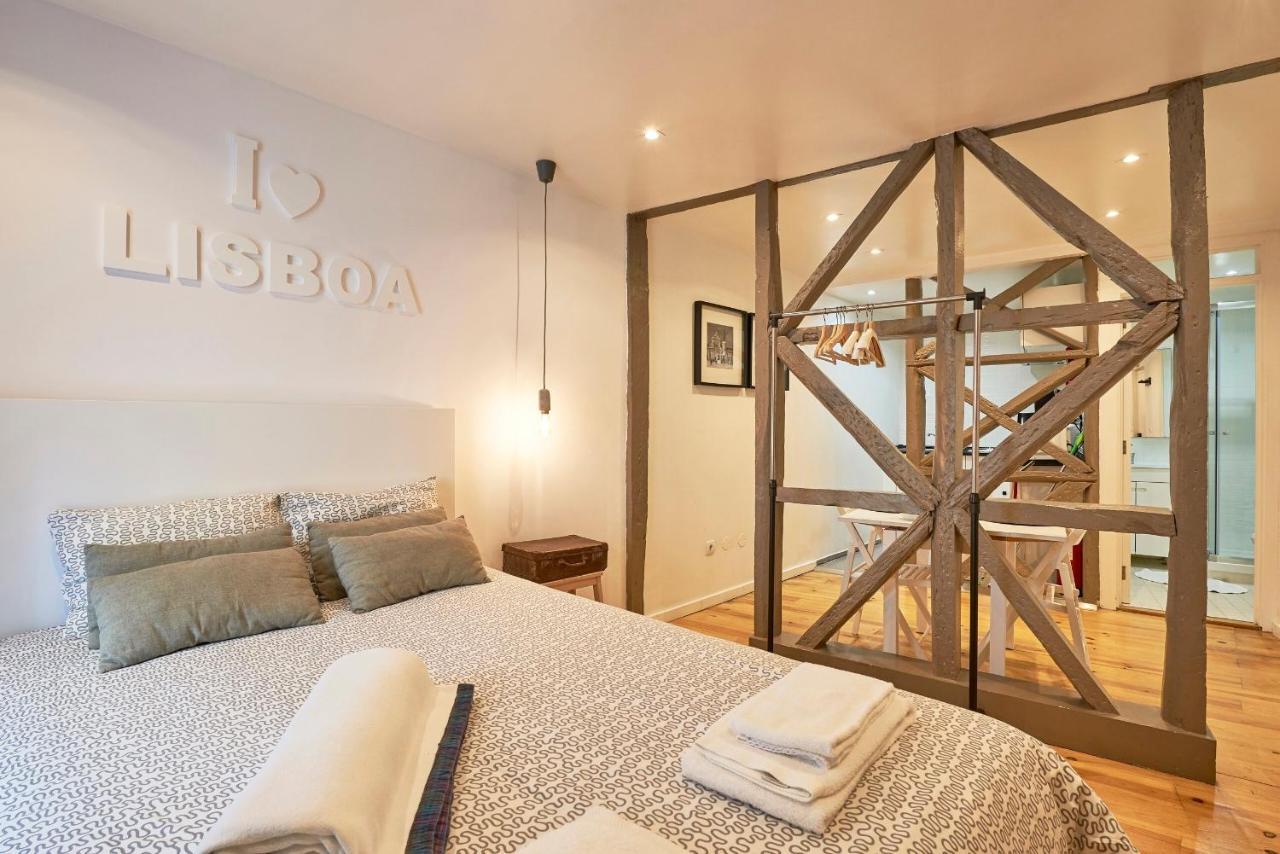 Apartamento Mira Graca Lisbona Esterno foto