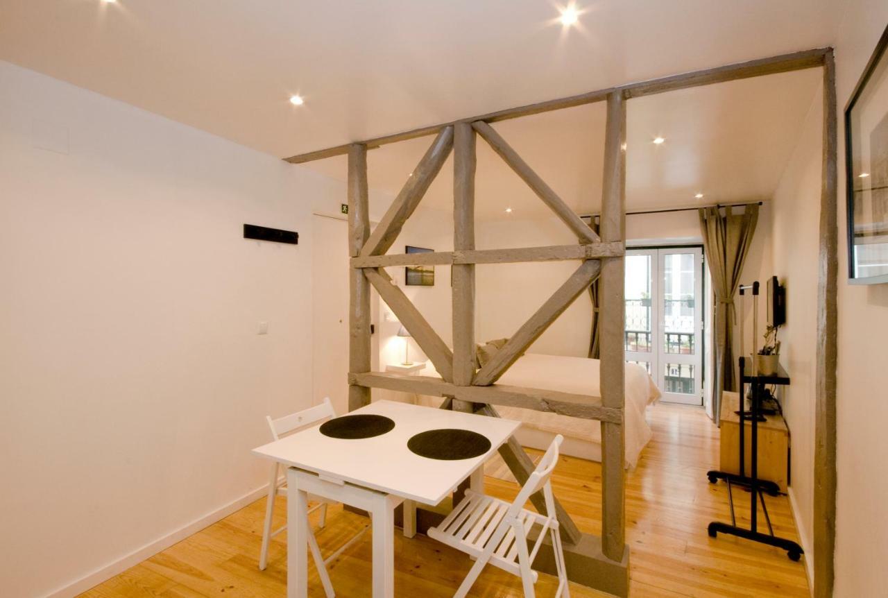 Apartamento Mira Graca Lisbona Esterno foto