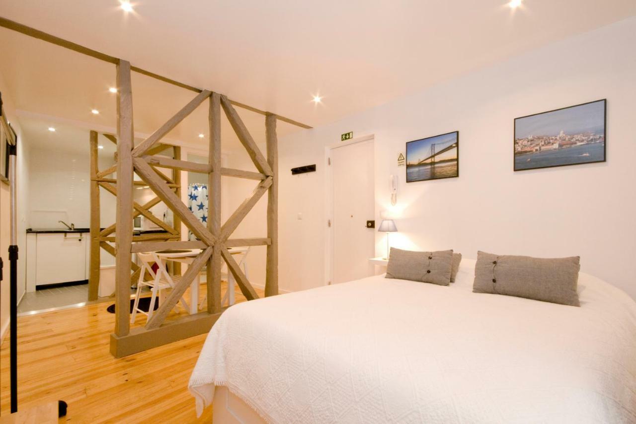 Apartamento Mira Graca Lisbona Esterno foto