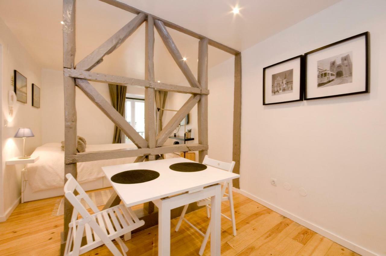 Apartamento Mira Graca Lisbona Esterno foto
