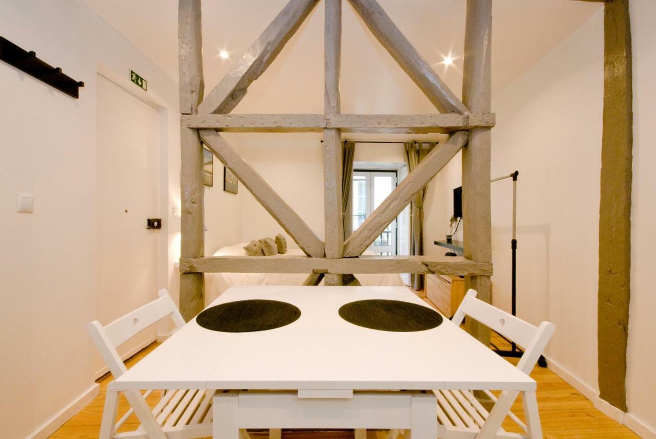 Apartamento Mira Graca Lisbona Esterno foto