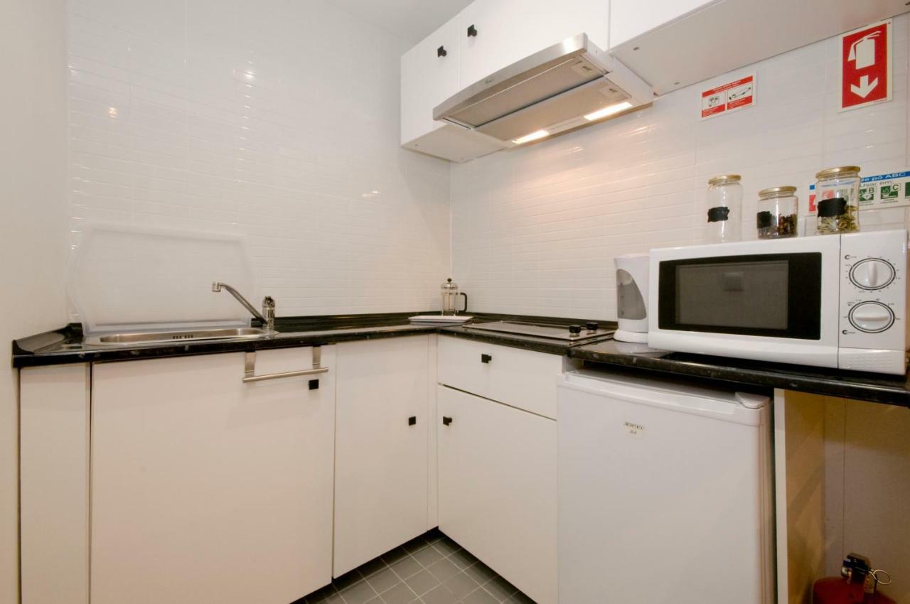 Apartamento Mira Graca Lisbona Esterno foto
